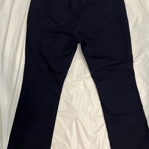 Ann Taylor Jeans - Picture 4 of 4